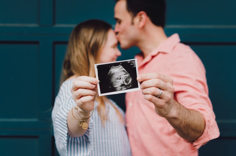 Comment Annoncer une Grossesse aux Arrière-Grand-Parents avec Originalité